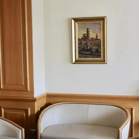 Sainte Marie Lourdes