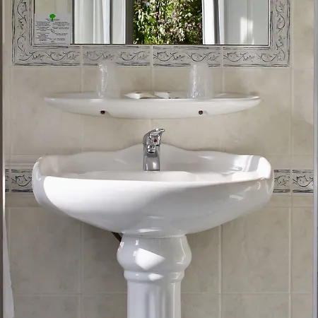 Sainte Marie Hotel 2*